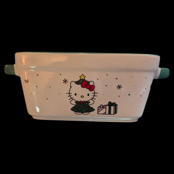 EUC Sanrio Christmas Hello Kitty Christmas Ceramic Bread Baking Dish NWOT - Picture 1 of 7